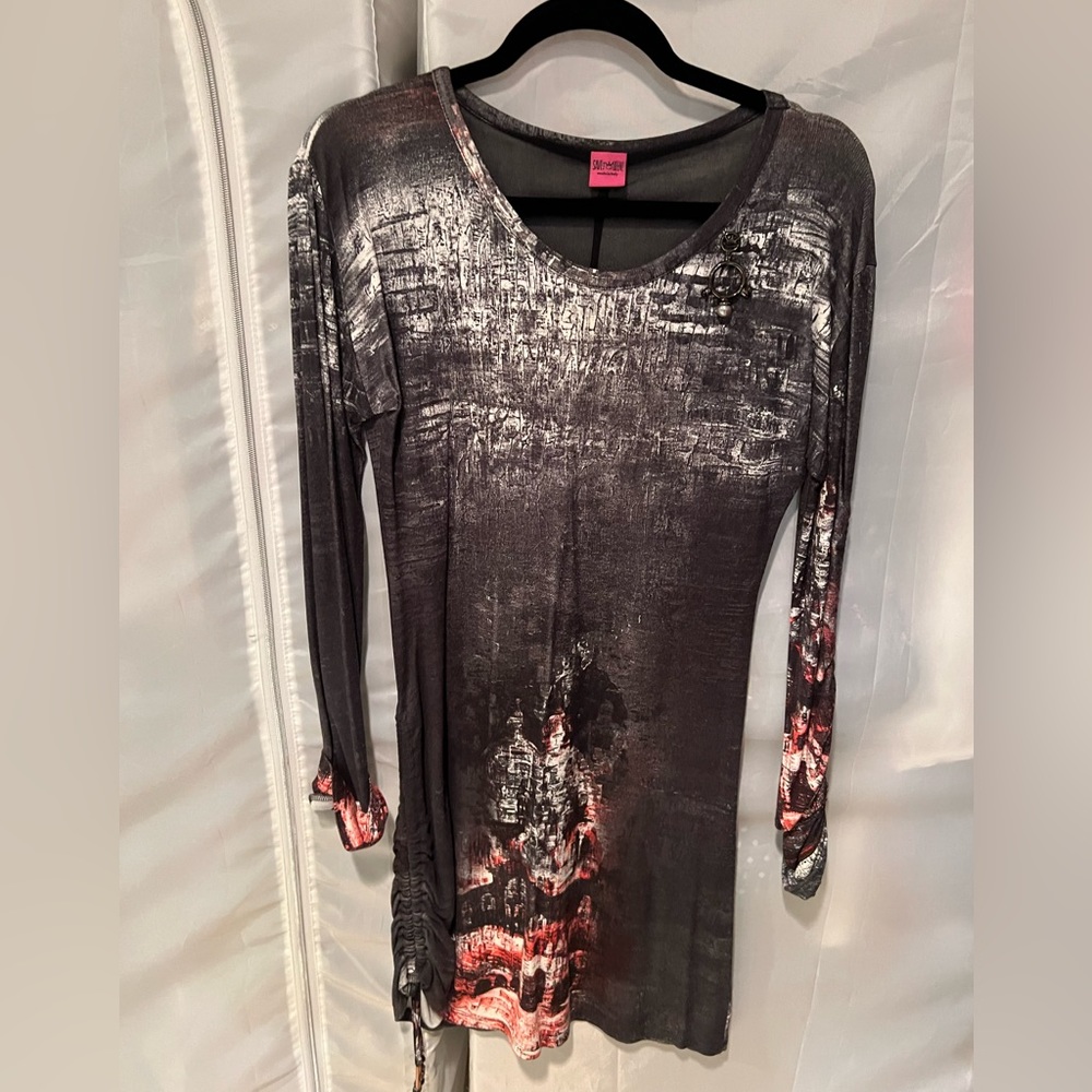 Save the Queen Dress EUC.